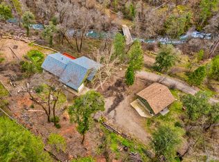 22217 Saylor Rd, Lakehead, CA 96051