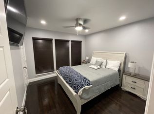 511 Hartsdale Dr, Dallas, TX 75211