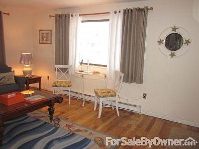5th image of 25 76th St W #A