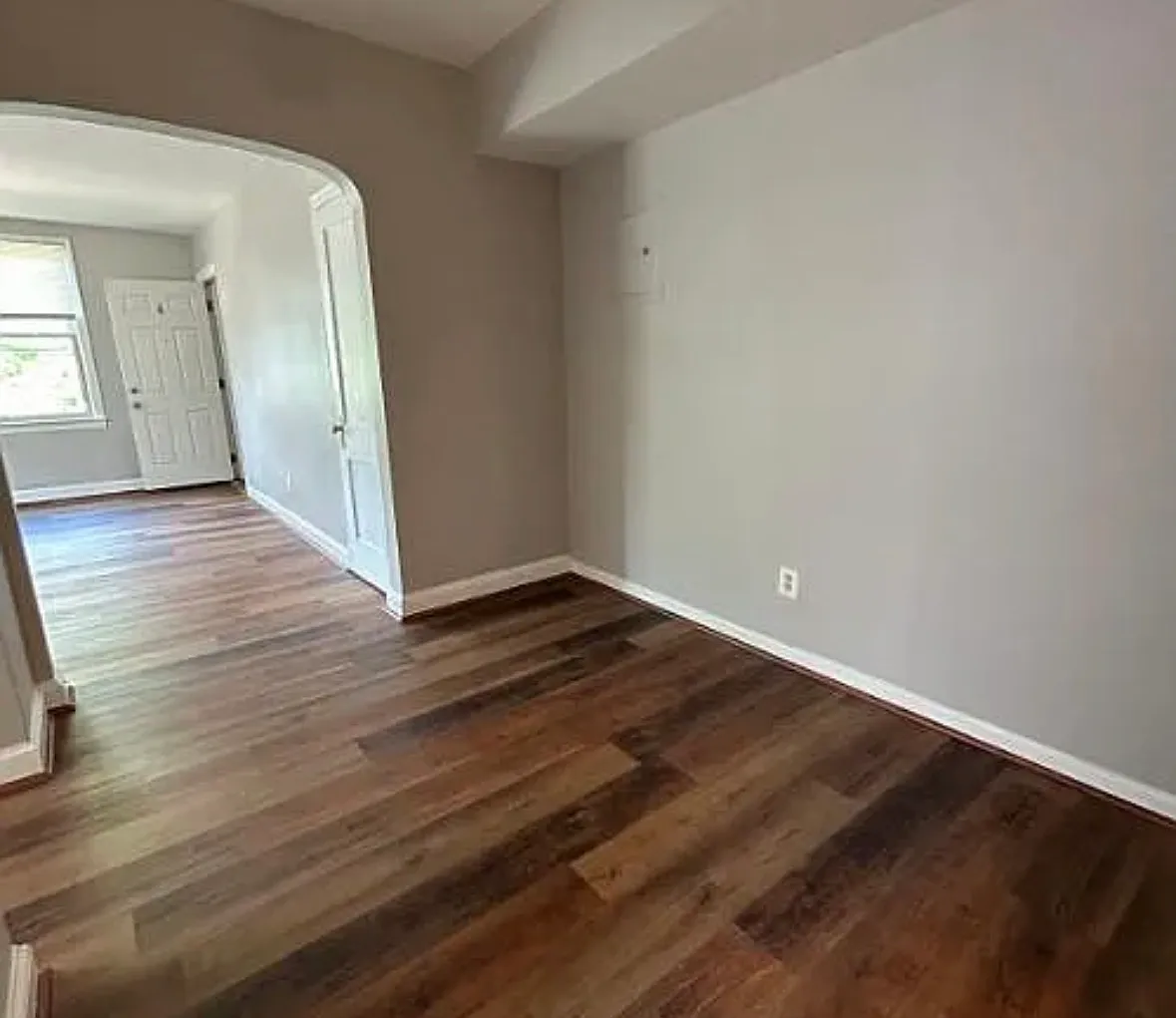2 bed, 900 sqft, $987 — Photo 3