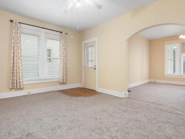 350 W Main St, Newark, OH 43055