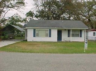 107 Oak View Ave, Long Beach, MS 39560