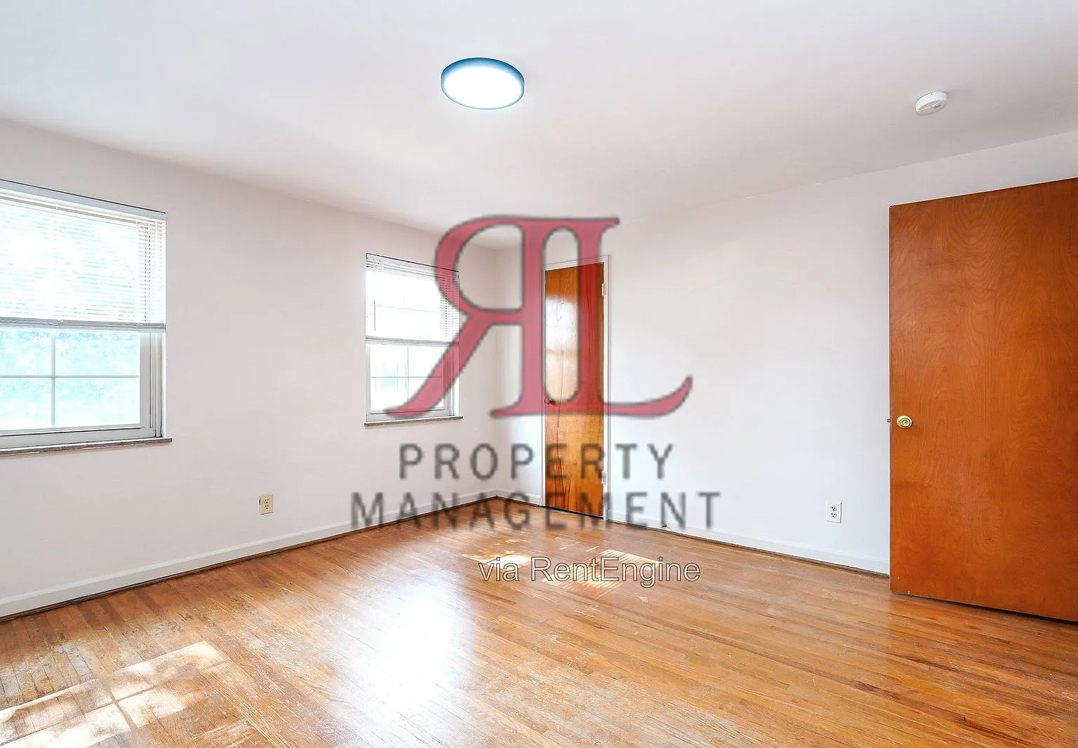 2 bed, 2.0 bath, 1140 sqft, $1,549 — Photo 3
