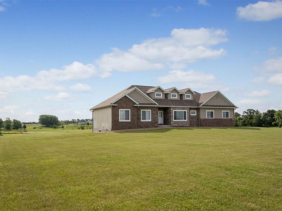 2nd image of 2486 Heritage Dr