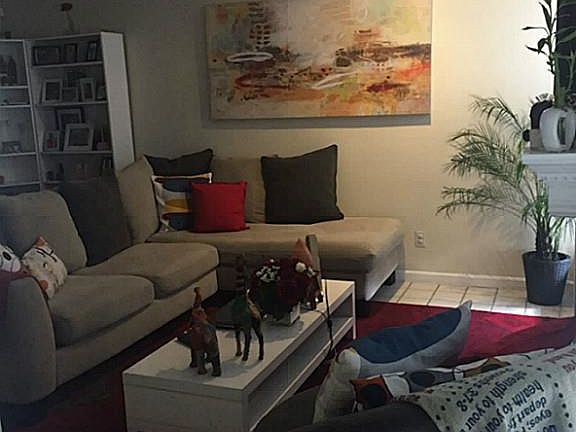 4th image of 3901 Woodchase Dr Unit 31