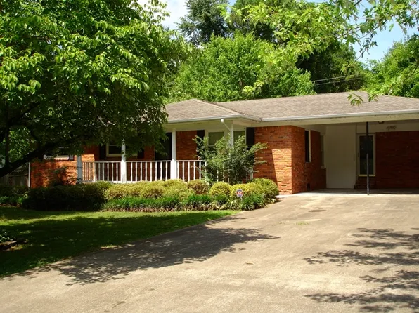 2159 Estaline Dr, Florence, AL 35630