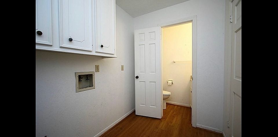 1st image of 5314 Spanish Oak Dr