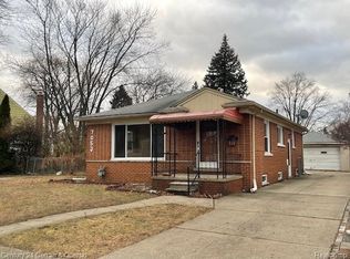 7053 Robindale Ave, Dearborn Heights, MI 48127