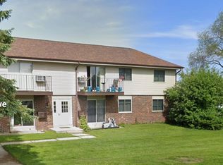 1931 1st Ave #105, Grafton, WI 53024