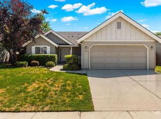 892 N Echohawk Way, Eagle, ID 83616