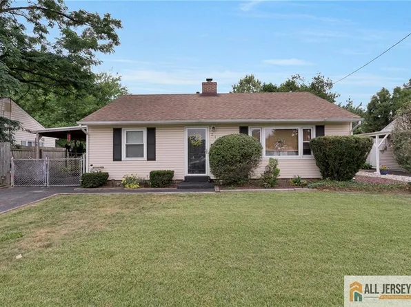 21 Louis Ave, Middlesex, NJ 08846