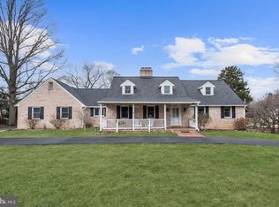 8602 Meadowsweet Ct, Columbia, MD 21045