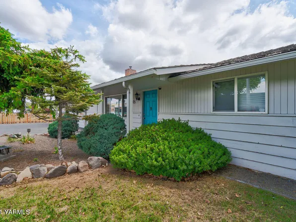 1105 S 72nd Ave, Yakima, WA 98908