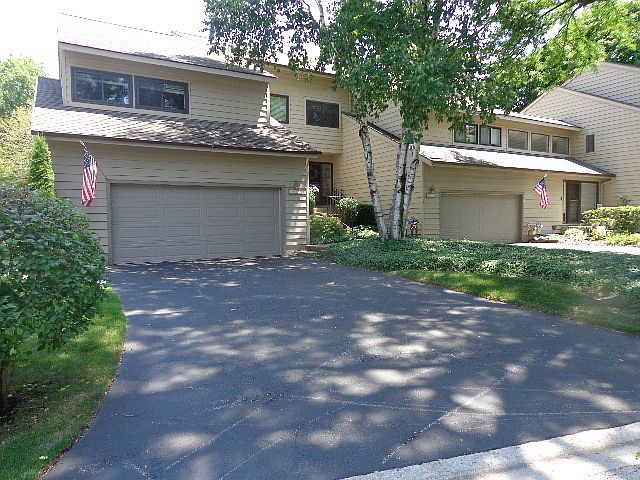1st image of 1520 Kirkwood Dr