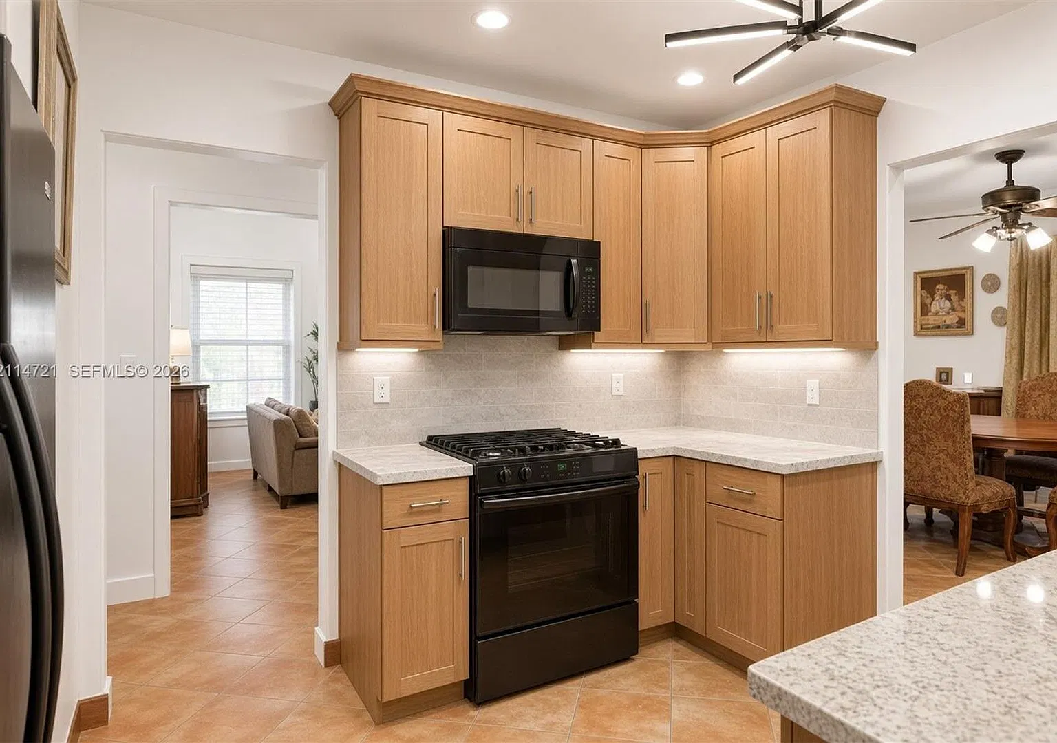 1024 Tyler Street 3, Hollywood, FL 33019 - 1304 — Photo 1