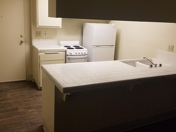 5th image of 7961 El Cajon Blvd #104