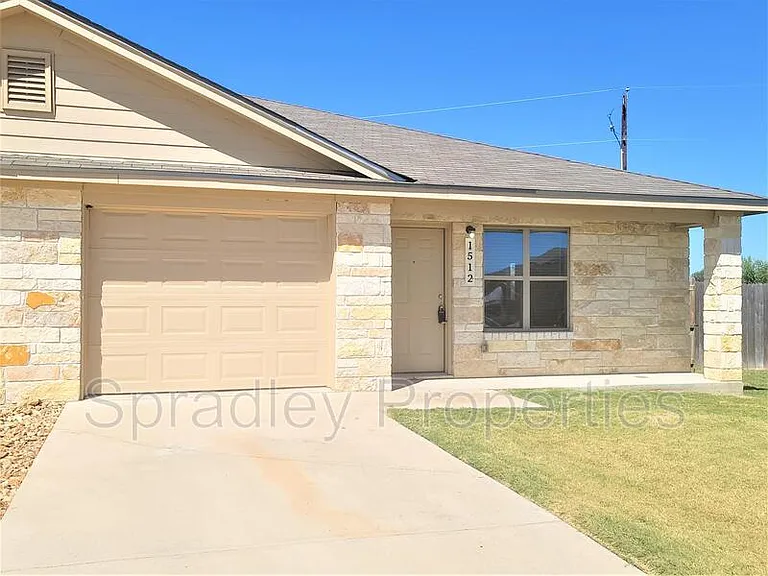1512 Brady Way — Photo 2