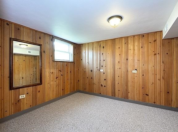 2nd image of 8414 Christiana Ave