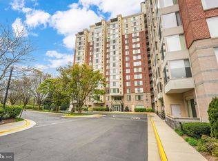 2726 Gallows Rd APT 214, Vienna, VA 22180