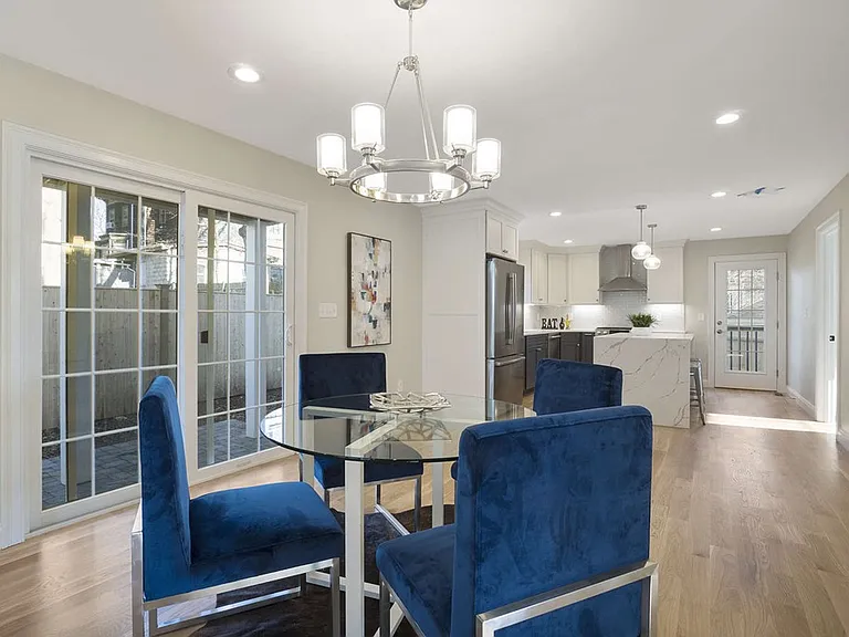 61R Prescott St #1 — Photo 6