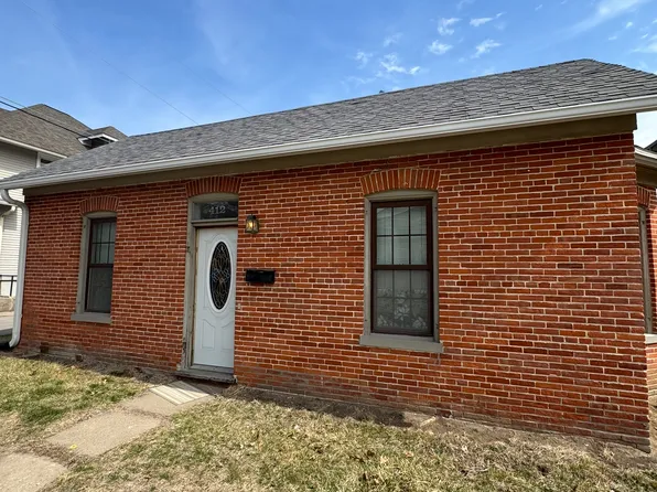 412 N Dubuque St, Iowa City, IA 52245