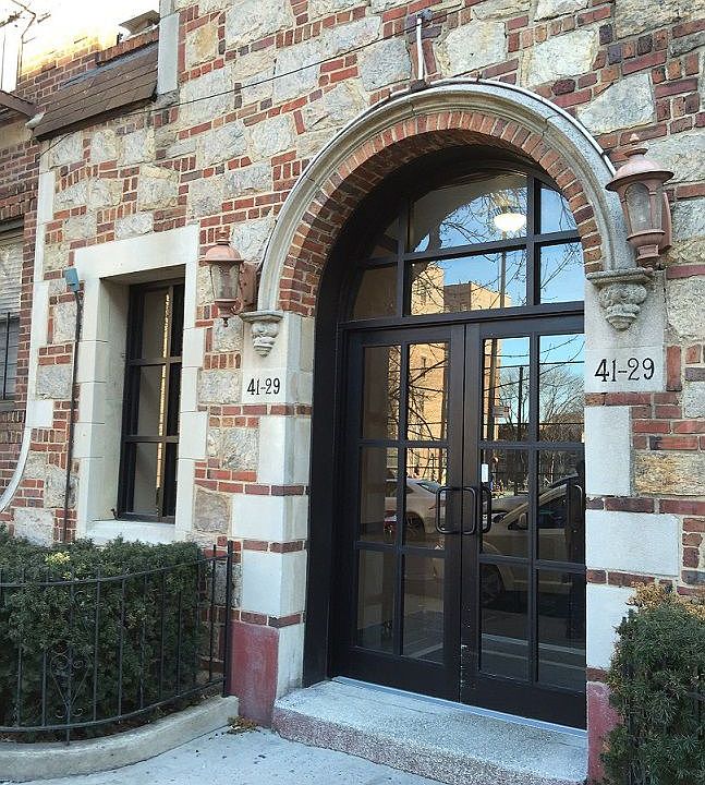 1st image of 4129 41st St APT 6D