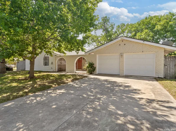 6826 Horwich, San Antonio, TX 78239