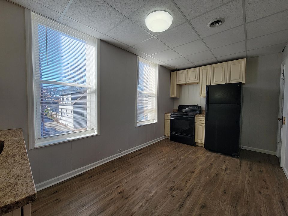 4709 Goethe Ave, Saint Louis, MO 63116 Zillow