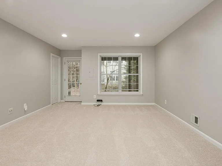 5192 Fiery Dawn Ct — Photo 27