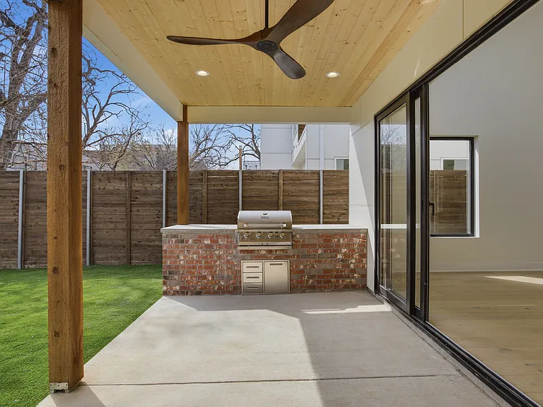 4222 Munger Ave — Photo 21