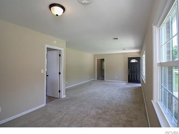 3rd image of 1641 S Valor Dr