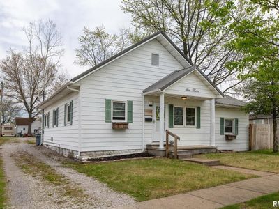 612 N 17th St, Herrin, IL, 62948