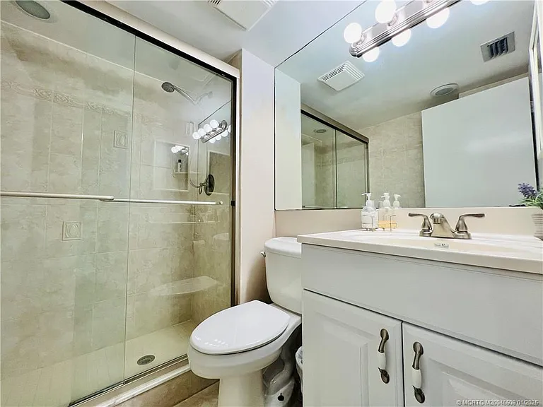 9940 S Ocean Dr #703 — Photo 41
