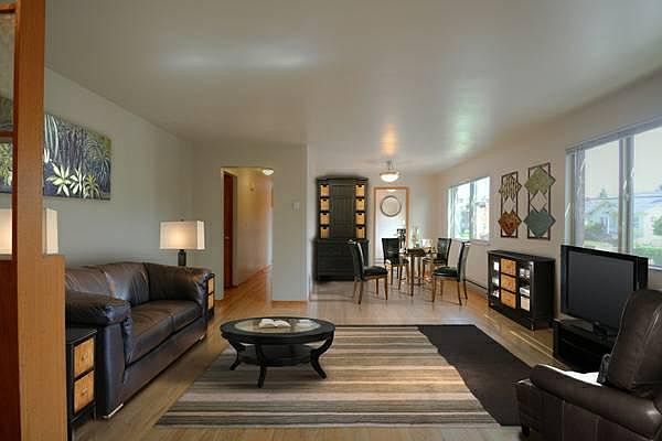 1st image of 2149 Dexter Ave N APT 1
