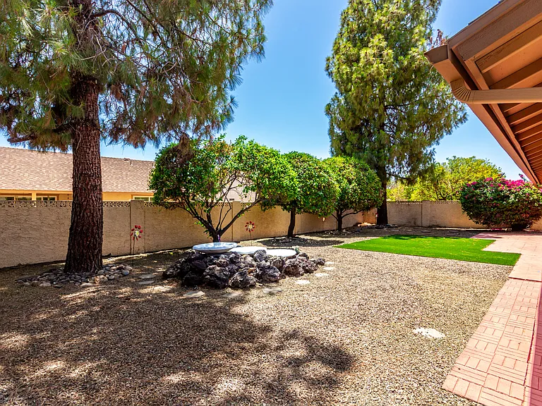 9645 W Kimberly Way — Photo 32