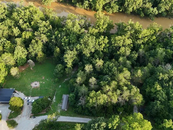 899 Pine Haven Rd, Clarkson, KY 42726
