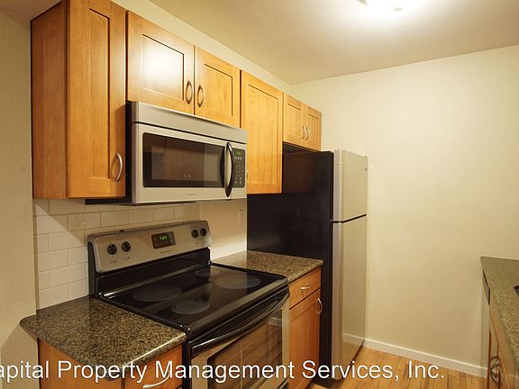 4th image of 1625 SE Bidwell St #5