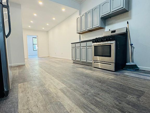 2nd image of 32-22 38th St #1L