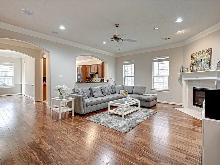 14418 Basalt Ln — Photo 5
