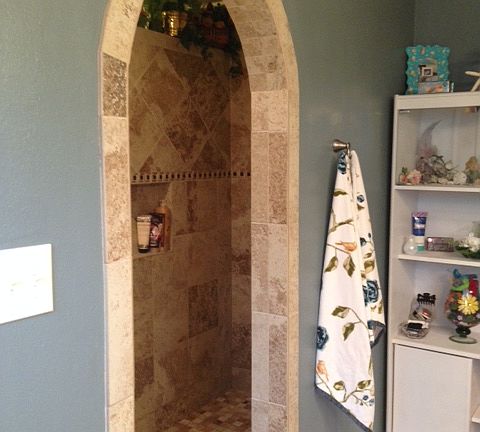 4th image of 1005 Ravenwood Dr
