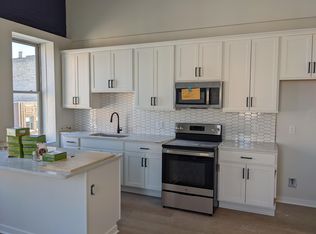 300 Main St #3A, Racine, WI 53403