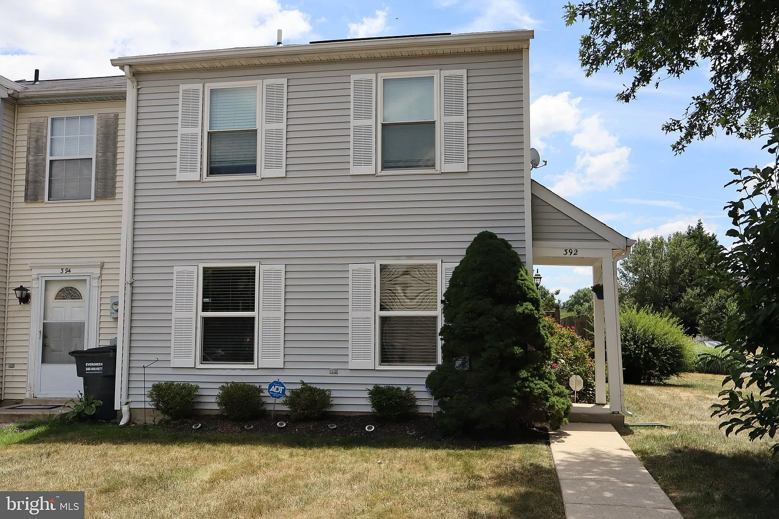 392 Trefoil Pl photo 1