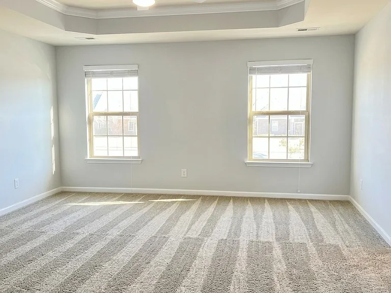 4052 Zilker Park Dr — Photo 16
