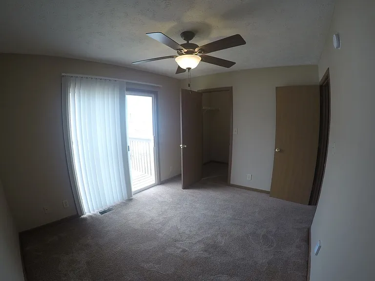 Crosspoint Apartments — Photo 54