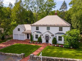 96 Country Club Ln, Belmont, MA 02478