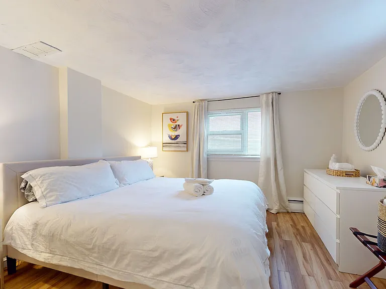 79 Chestnut St #1B1 — Photo 9