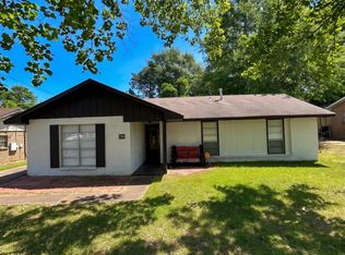 728 Amity Ln, Montgomery, AL 36117