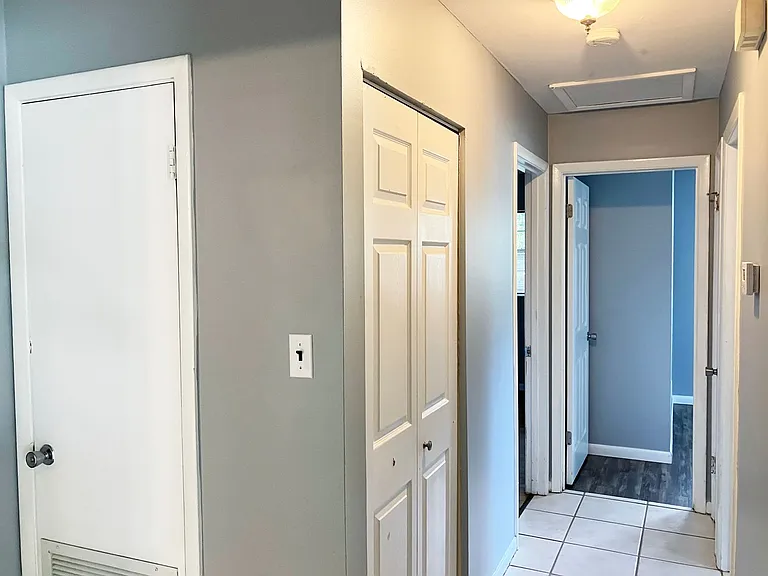 3504 NW 51st Ave — Photo 9