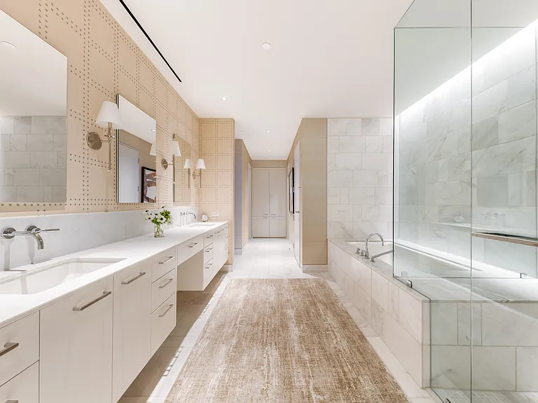 1747 Leonard St #2301 — Photo 21