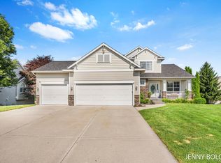 7066 Country Springs Dr SW, Byron Center, MI 49315